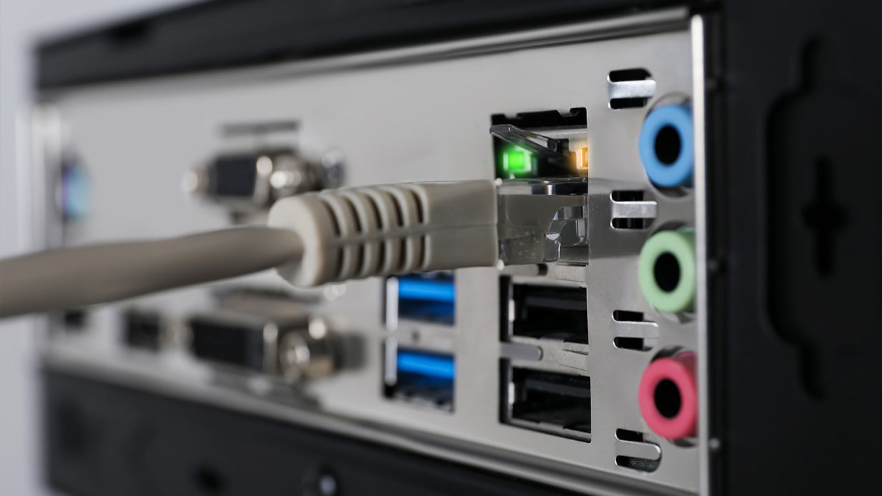 Zaawansowane opcje komunikacji — stabilne połączenia, wysoki transfer danych