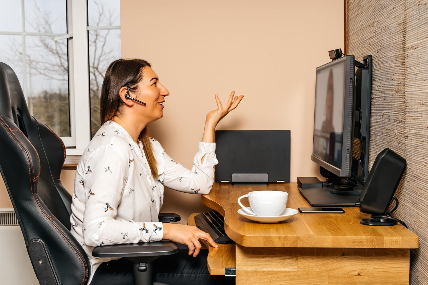 Drugie życie Twojego stanowiska pracy. Jaki monitor poleasingowy wybrać do home office?