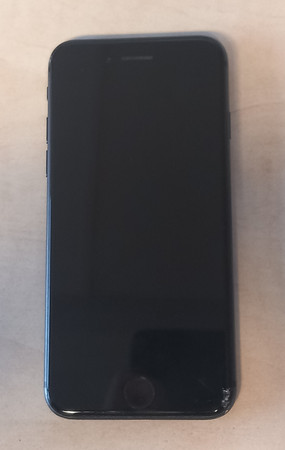 Apple iPhone 8 - 64GB Space Gray C