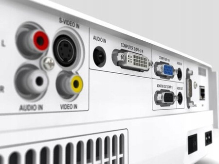 NEC NP410 LCD DVI VGA RCA LAN