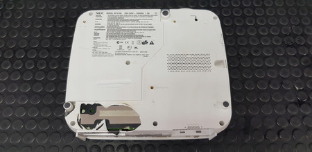 NEC NP410 LCD DVI VGA RCA LAN