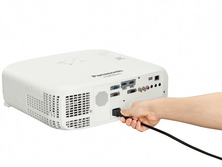 Panasonic PT-VZ580