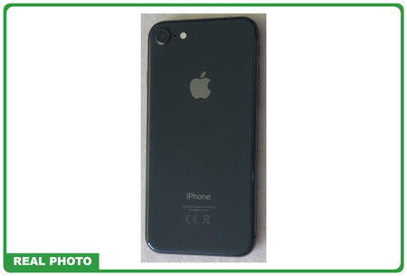 Apple iPhone 8 - 64GB Space Gray B