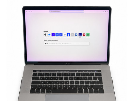 Apple MacBook Pro A1707 i7-7820HQ 16GB RAM 512GB M.2 16"