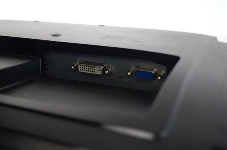 HP V243 24" B