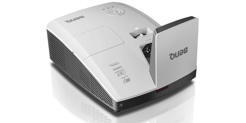 BenQ MH856UST D